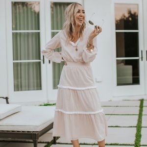 Light pink dress! Price negotiable make an offer!